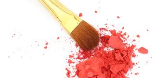 Trucco minerale 437 0 Trucco minerale